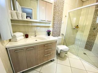 Casa Familiar com Piscina – 1 Suíte e 2 Quartos - 8