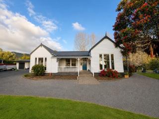 Coro Lodge - Sleeps 18 - 7BR - 5 ensuites - 8