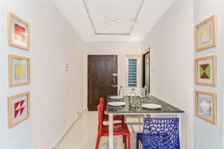 Collection O Vennela Residency - 2