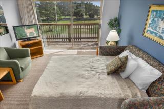 Family Suite for 6 with Kitchen and Fireplace - Pool Hot Tub and Game Room Access - 1