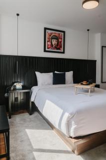 Modern 3BR Duplex in the Heart of Roma - 3