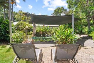 Stylish Tropical Villa with Lagoon Pool - 7