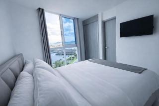 Luxury Oceanview Room Rooftop Pool - 5