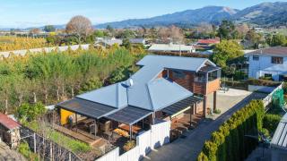 Roy-Al Retreat - Riwaka Holiday Home - 0