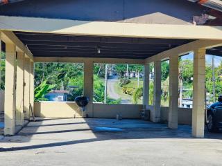3 Bedroom, 2 Bathroom Cozy Central Guam Stay - 2