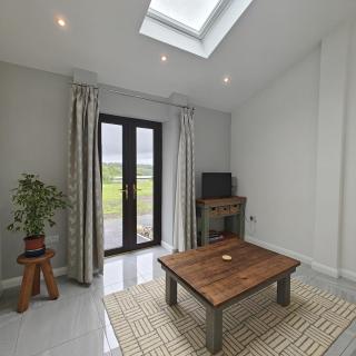 1 Bed in Mynyddislwyn oc-d44712 - 8