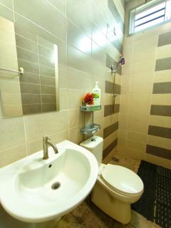 Tuah Homestay Fully Aircond Wifi Netflix M0slim Only - 8