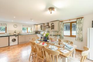 4 Bed in East Chilla oc-f28941 - 7