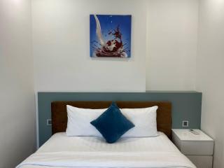 Stylish City View 2-Bedroom Near Korean Embassy Area in Hanoi Vietnam - 4