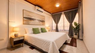 Urban House - 4