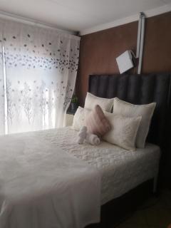 Soshanguve Lux Accom Room 03 - 6