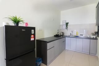 Comfortable 2BR Apartment Near Jonker Walk - 8