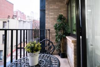809 Midtown Apartments - 1