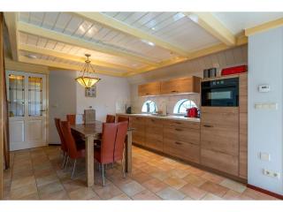 Lovely Holiday Home in Texel near Sea - 7