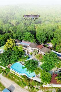 Castle View Hotel Resort - Magamomo - 9