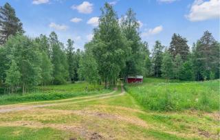 Gorgeous Home In Aneby With Wifi - 9