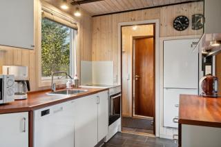 Cozy Summer House Near Beach And Nature - 5