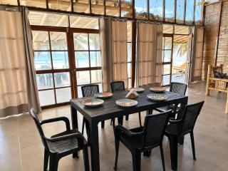 Casa frente al mar con piscina privada y BBQ en Zorritos, Tumbes - 2