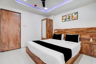 Collection O Prahlad Nagar Road Formerly Hotel Aura Inn - 2