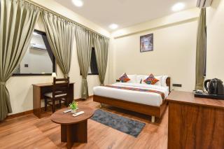 FabHotel Aura Azure, Mahalaxmi Nagar - 7