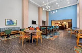 Hampton Inn & Suites - DeLand - 4