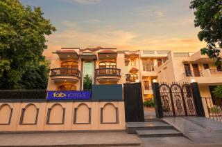 FabHotel The Arjun Sushant lok - Iffco Chowk Sector 29 - 0
