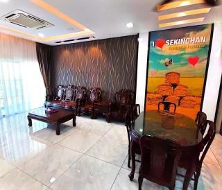 Sekinchan Luxury Sea and Paddy View Penthouse Panoramic Views Swimming Pool 21 Pax - 6