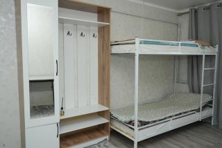 4 season's Hostel - 7