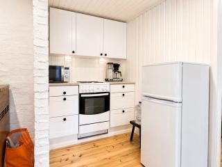 Cozy Lakefront Cabin - 3