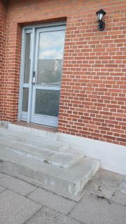 Central located Large apartment on the 1st floor tv - 0