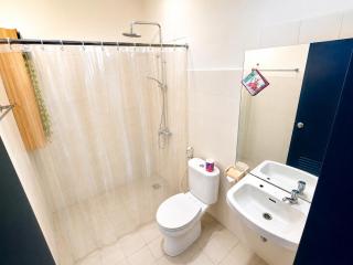 Allisa Resort Hotel - 5