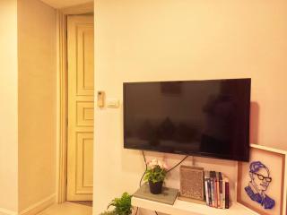 Hua Hin Beachfront Neo Moroccan Condo 1BR1BA - 2