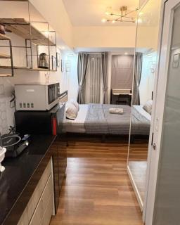 Industrial Apartment Tokyo Riverside PIK 2 by TYAFY Living - 5