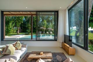 Sealuna Villas - Chic 4BR Villa with 2 Pools Near Beach - 1