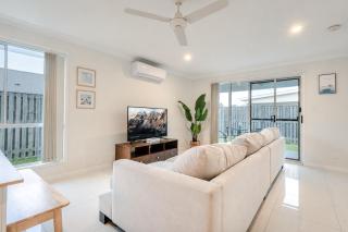 Bright Family Retreat Near Theme Parks - 7