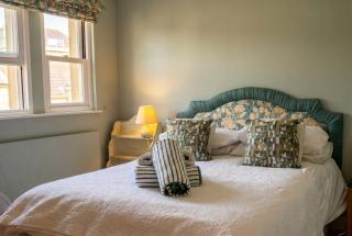 Circus Mews Townhouse - En-suite Georgian Townhouse near The Circus, Parking - 4