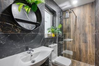 NEW! Stylish 2BR Apartment Minutes walk from Valletta by SF Homes - 4