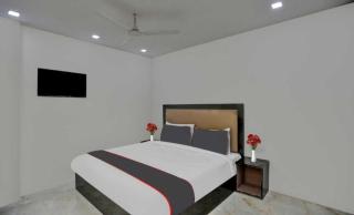 Hotel O NK Prime Residency Near Lotus Temple - 9