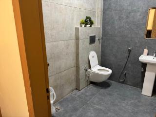 Hotel Shri Radhavan - 7