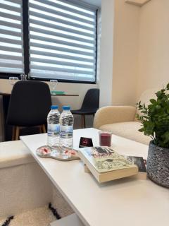 Top Centre Apartment 5 mins to beach - 7