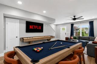 Spacious 6BR Louisville Duplex Sleeps 27 Games - 9