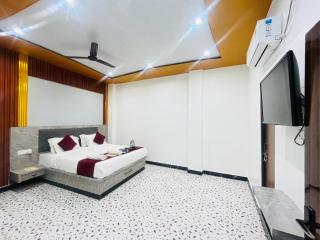 Hotel Shyama Villa - 7 Mints Walk From Ram Mandir Ayodhya - 1