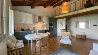 Stylish Tuscan duplex in Casole d Elsa, Mensano - 7