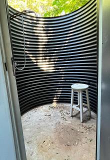 Field Cabin - 4