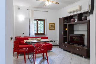 Pina's home Three-room apartment, Parking Space & Garden - 8