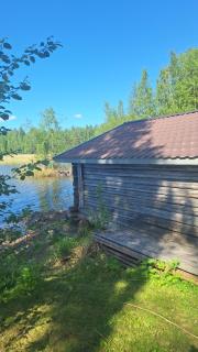 Saunamökki järven rannalla - 6