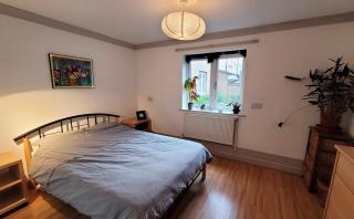 Peaceful 3BDR Flat with Patio&Parking in Peckham - 7