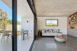 Contemporary villa with pool in Trinité - 6