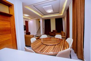 The Moon Apartment - 2