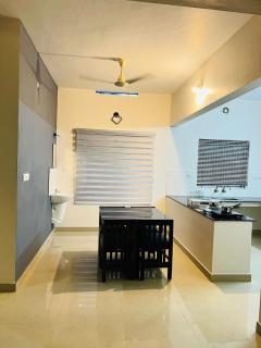 H Halcyon Suites - 7